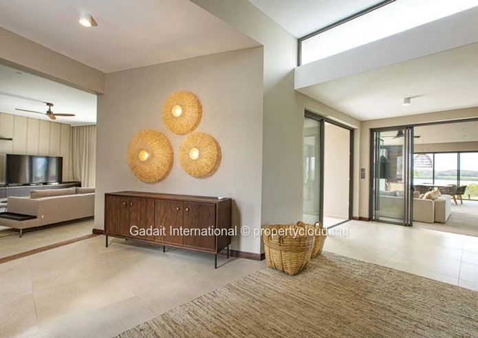 Magnificent Villa with Sea View & Private Pool | Rental in Anahita Beau Champ