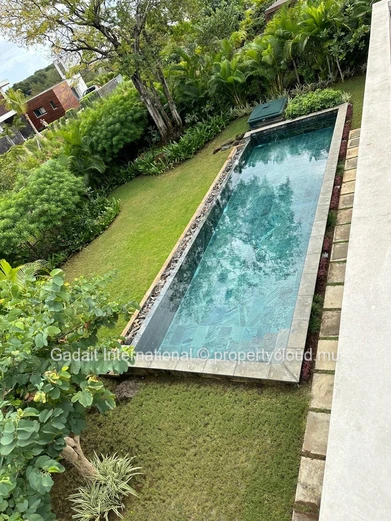 Contemporary 4-Bedroom Villa with Private Pool and Sea View – Akasha Estate, Tamarin