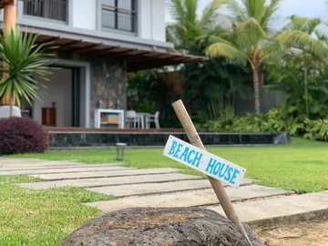 6 Bedroom Villa