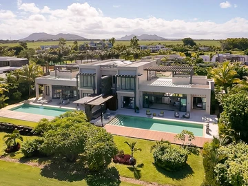4 Bedroom Villa