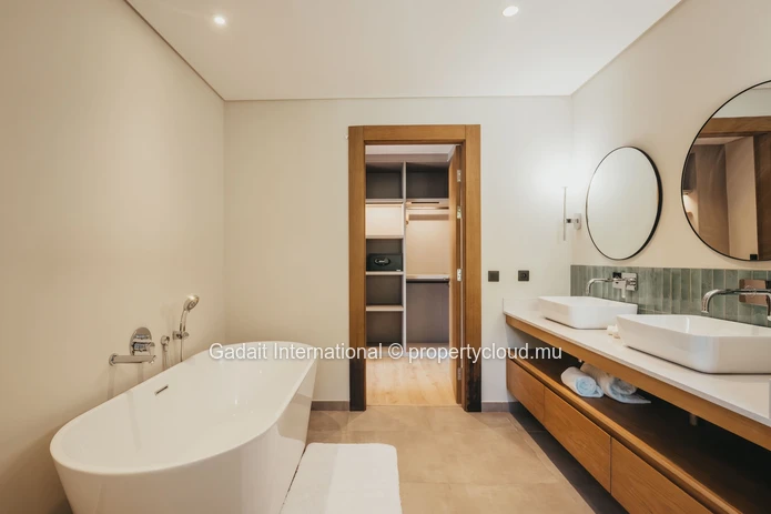 Exceptional Lagoon-View Villa at Legend Hill, Mauritius