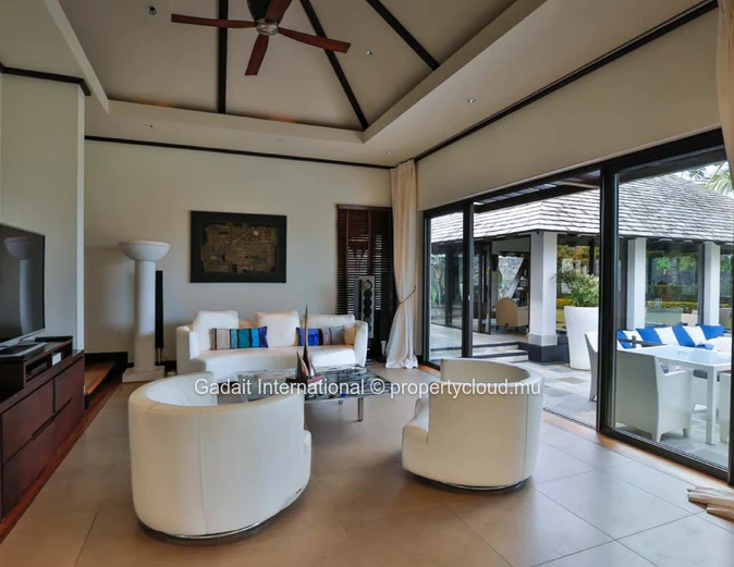 Villa HideAway: For rent - villa with sea view & private pool at Anahita Golf & Spa Resort