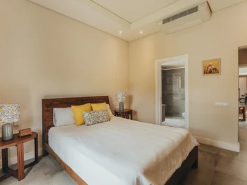 4 Bedroom Villa