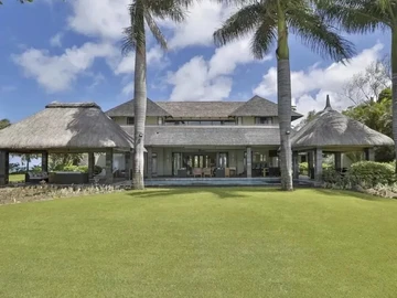5 Bedroom Villa