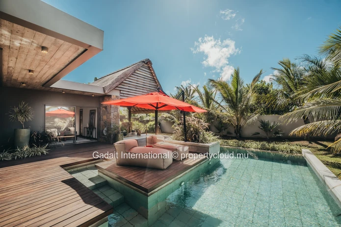 Luxury 4-Bedroom Villa in Grand Baie – Spectacular Volumes and Tropical Lifestyle in Mauritius