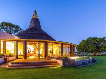 4 Bedroom Villa
