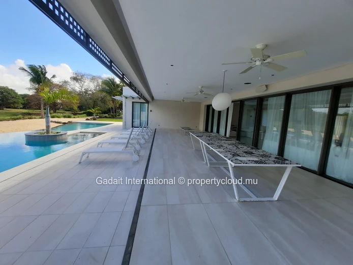 Superbe Villa à Louer – 4 chambres avec vue sur le Golf | Anahita Beau Champ