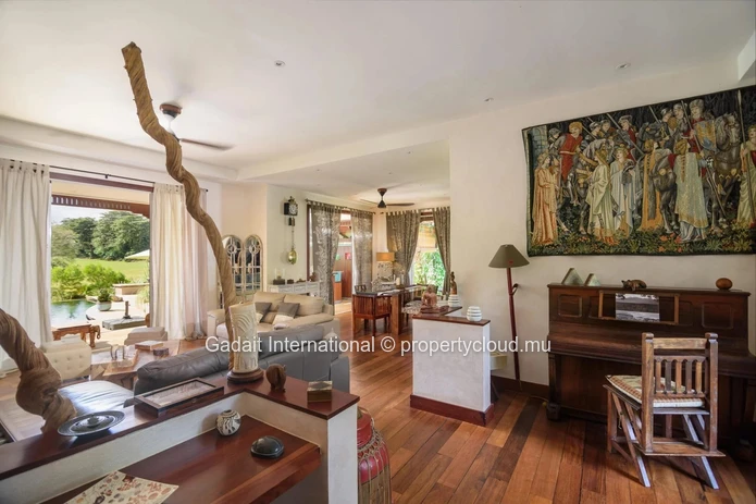 A vendre Villa de Haut de gamme et Vue Golf | Heritage Valriche – Bel Ombre