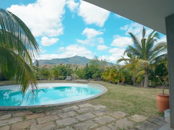 5 Bedroom Villa