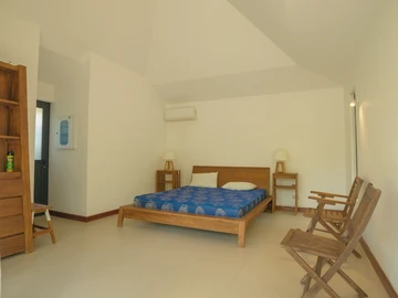 5 Bedroom Villa
