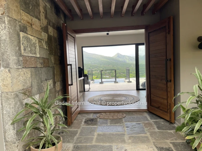 Luxury Villa at Domaine de Palmyre | Breathtaking Views of Le Morne and the Ocean