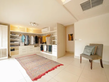 3 Bedroom Townhouse, Duplex
