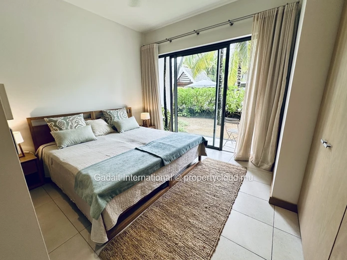 Appartement de Prestige à Montchoisy – Luxe, Sérénité et Accès Direct à la Plage