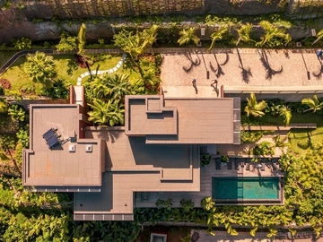 5 Bedroom Villa