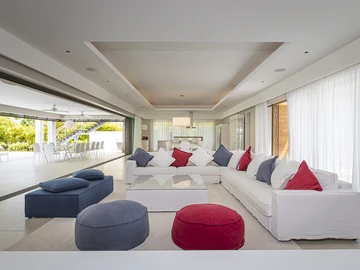 7 Bedroom Villa