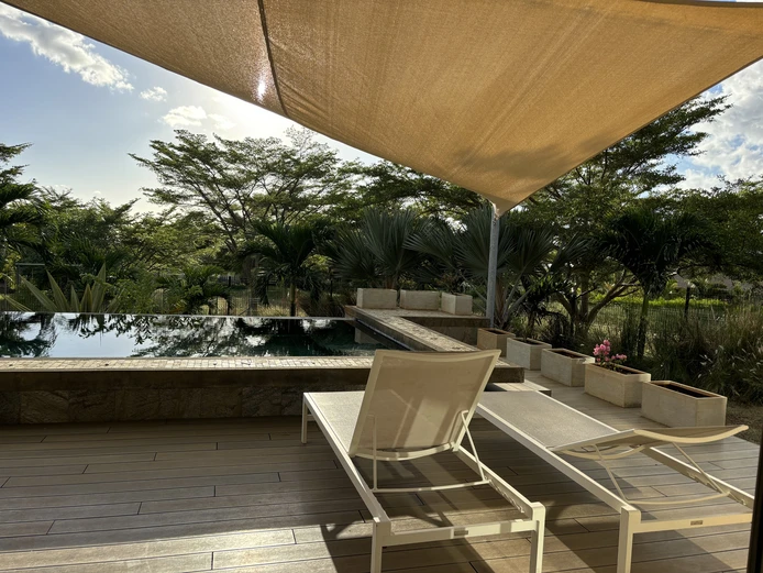 Contemporary 4-Bedroom Villa with Private Pool & Garden in Mauritius for rent