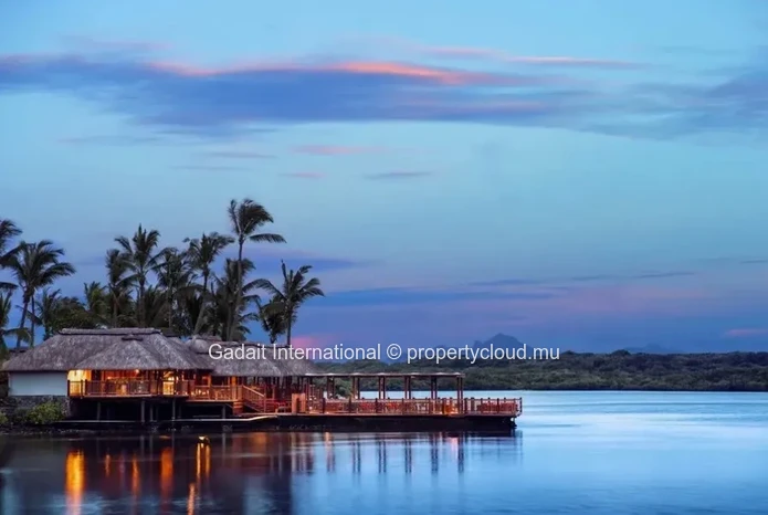 Villa de luxe à vendre à l'Île Maurice – Propriété exclusive avec plage privée, piscine et résidence permanente – Gad...