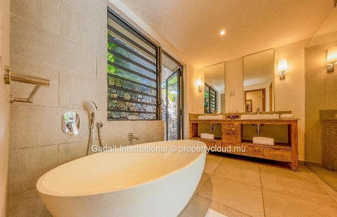 3-bedroom villa in an ideal location in Rivière Noire, Mauritius