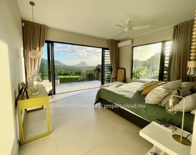 Luxury Villa at Domaine de Palmyre | Breathtaking Views of Le Morne and the Ocean