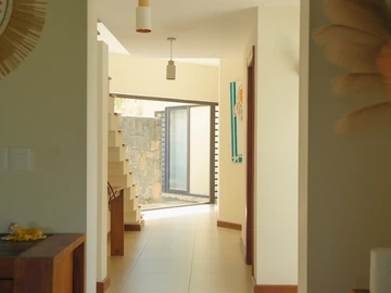 5 Bedroom Villa
